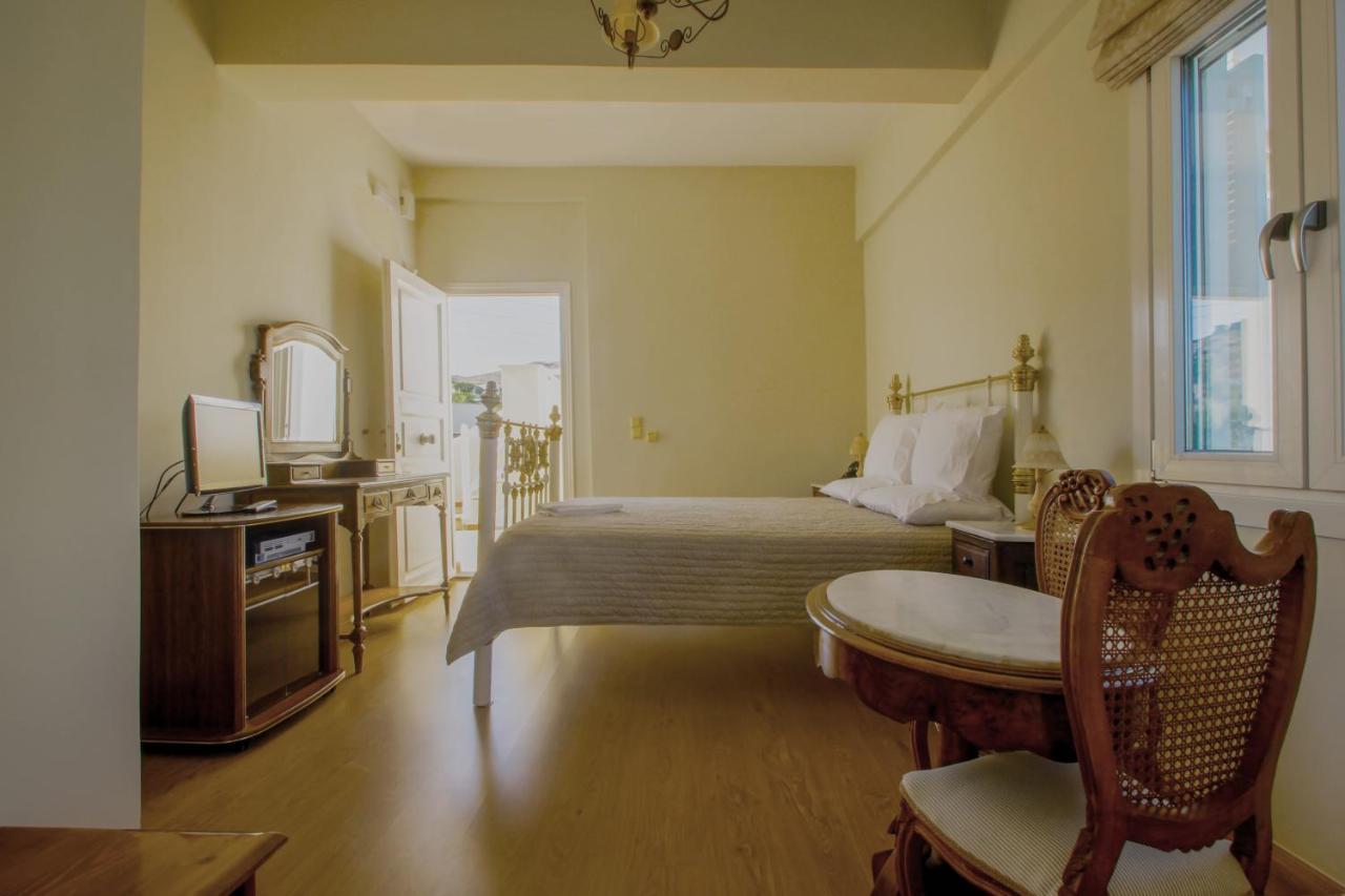 Emilia Luxury Apartments Megas Gialos - Nites Bagian luar foto