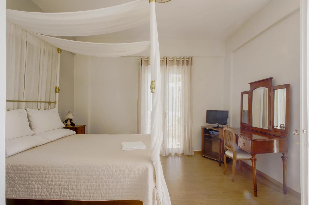 Emilia Luxury Apartments Megas Gialos - Nites Bagian luar foto