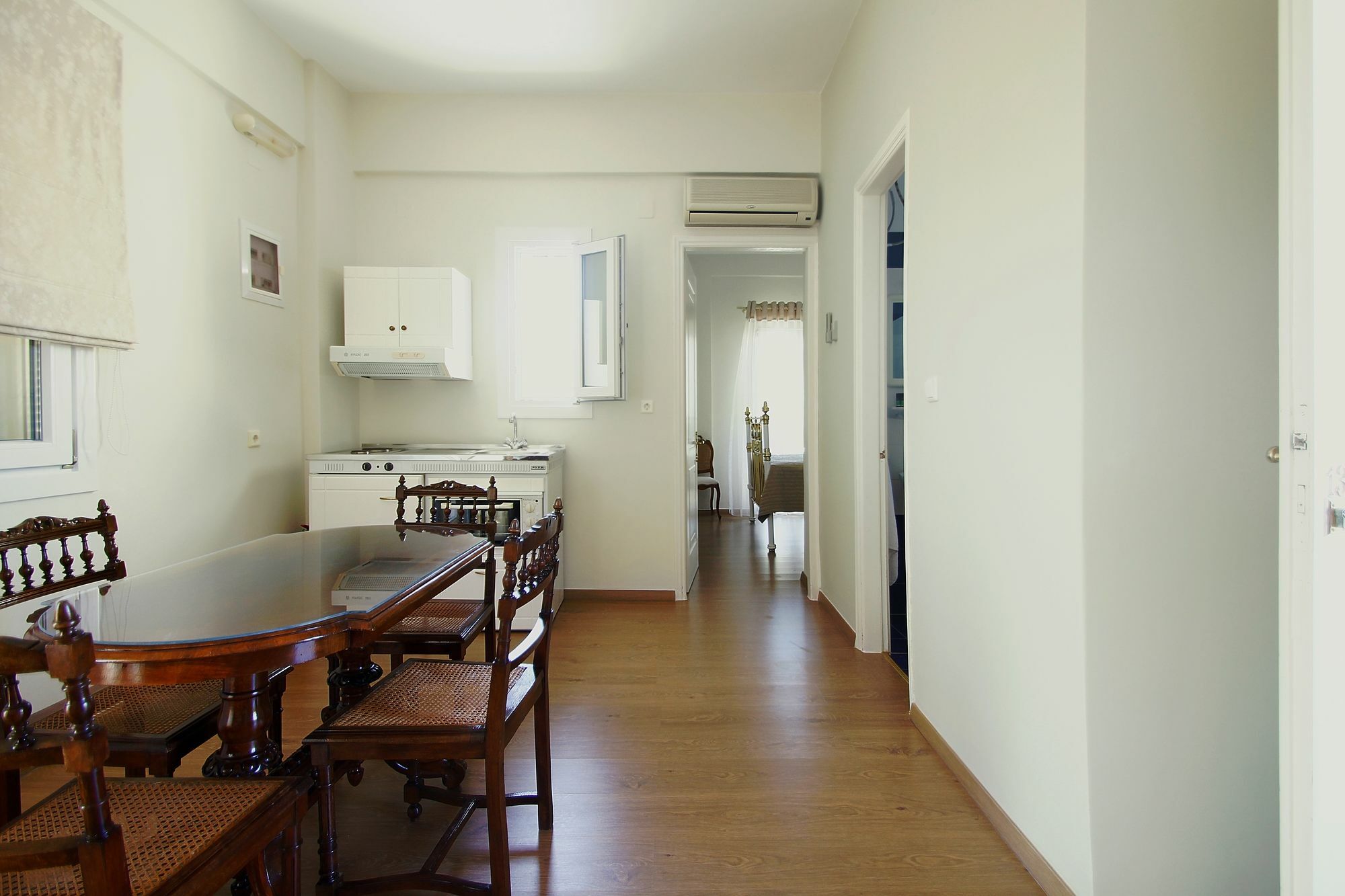 Emilia Luxury Apartments Megas Gialos - Nites Bagian luar foto